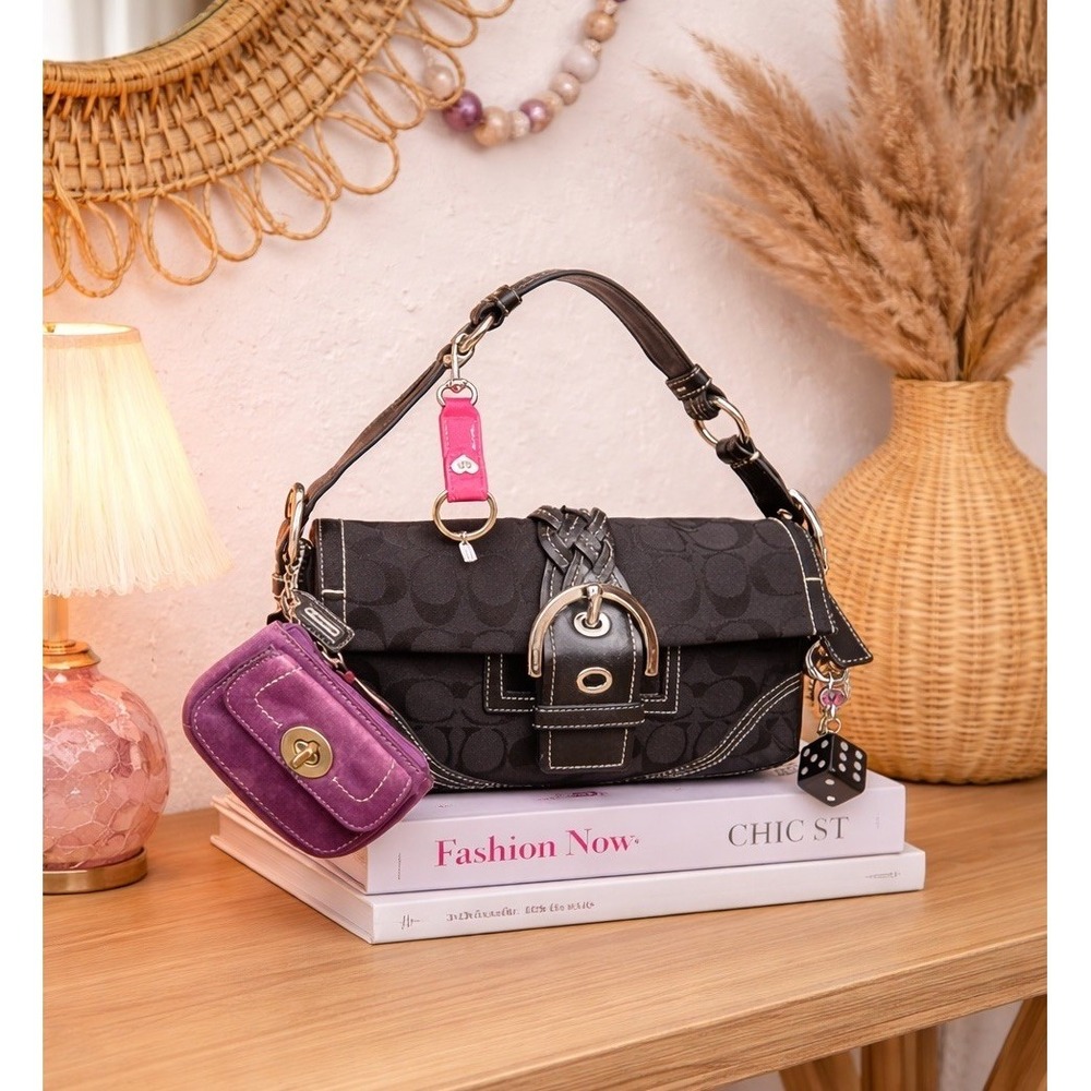 Vintage COACH 3628 Signature Baguette Mini Bag Soho Black Canvas Buckle Leather - Picture 2 of 9